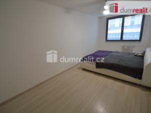 Pronájem bytu 3+kk, Praha - Žižkov, Lupáčova, 80 m2