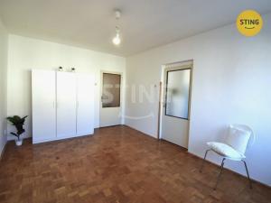 Pronájem bytu 1+1, Zlín, Santražiny, 35 m2