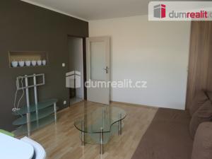 Pronájem bytu 1+1, Zlín, Jar. Staši, 40 m2