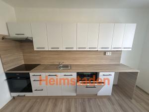 Pronájem bytu 3+kk, Ostrava - Poruba, Hlavní třída, 78 m2