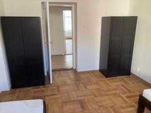 Prodej bytu 2+kk, Mariánské Lázně, Hlavní třída, 44 m2