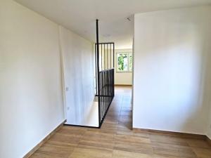 Pronájem bytu 2+kk, Praha - Vokovice, Oválová, 44 m2