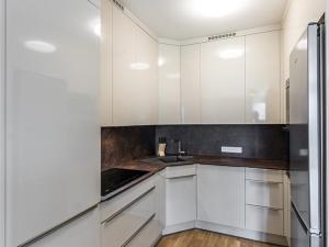 Pronájem bytu 3+kk, Praha - Vokovice, K Červenému vrchu, 92 m2