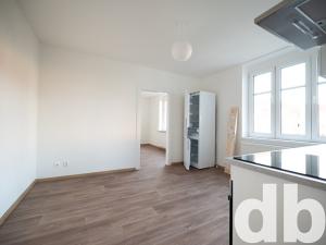 Prodej bytu 3+1, Karlovy Vary, Rohová, 85 m2