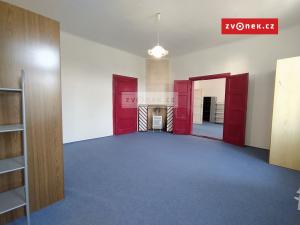 Pronájem bytu 2+1, Kroměříž, Koperníkova, 80 m2