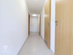 Pronájem bytu 3+kk, Praha - Hodkovičky, Šenácká, 77 m2