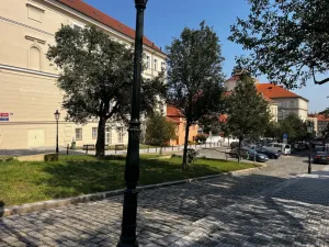 Pronájem bytu 1+1, Praha - Malá Strana, Hellichova, 50 m2