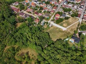 Prodej pozemku pro bydlení, Beroun, 2318 m2