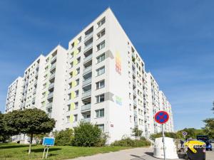 Pronájem bytu 2+kk, Praha - Černý Most, Kpt. Stránského, 43 m2