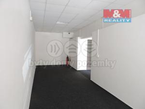 Pronájem obchodního prostoru, Kopřivnice, Štefánikova, 31 m2