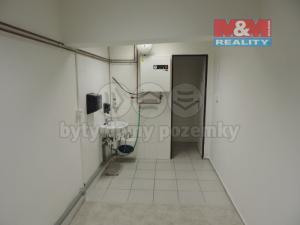 Pronájem obchodního prostoru, Kopřivnice, Štefánikova, 31 m2