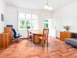 Prodej ubytování, Český Krumlov - Plešivec, Horská, 300 m2