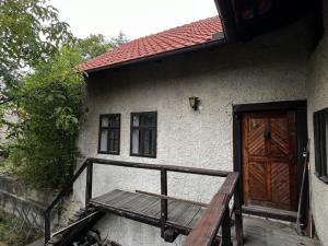 Prodej rodinného domu, Všetaty - Přívory, Ke Stráni, 100 m2