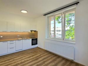 Pronájem bytu 2+kk, Beroun - Beroun-Město, Na Parkáně, 37 m2