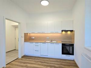 Pronájem bytu 2+kk, Beroun - Beroun-Město, Na Parkáně, 37 m2