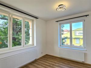 Pronájem bytu 2+kk, Beroun - Beroun-Město, Na Parkáně, 37 m2