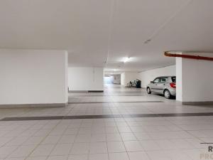 Prodej bytu 4+kk, Třebíč - Vnitřní Město, Karlovo nám., 119 m2