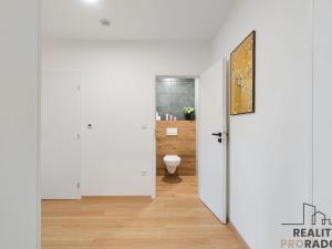 Prodej atypického bytu, Třebíč - Vnitřní Město, Karlovo nám., 189 m2