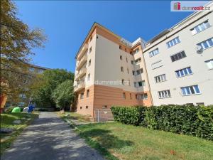 Prodej bytu 2+1, Praha - Strašnice, Na stezce, 61 m2