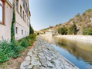 Prodej bytu 2+kk, Třebíč - Vnitřní Město, Karlovo nám., 80 m2