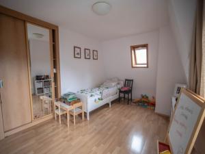 Pronájem bytu 4+kk, Roztoky, Tiché údolí, 98 m2