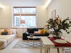 Prodej bytu 4+1, Třebíč - Vnitřní Město, Karlovo nám., 136 m2