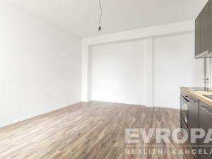 Prodej bytu 1+kk, Žirovnice, Havlíčkovo náměstí, 30 m2