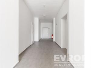 Prodej bytu 2+kk, Žirovnice, Havlíčkovo náměstí, 66 m2