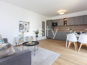 Prodej bytu 2+kk, Praha - Újezd nad Lesy, Rohožnická, 49 m2