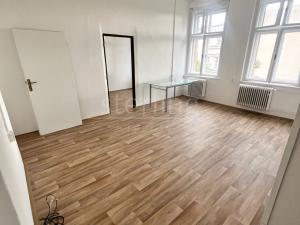 Pronájem bytu 2+1, Kladno, Amálská, 48 m2