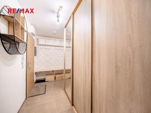 Prodej bytu 2+kk, Hostivice, 53 m2