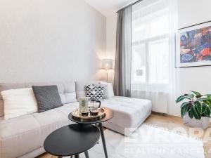 Pronájem bytu 2+kk, Praha - Vinohrady, Londýnská, 60 m2