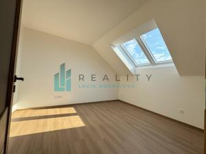 Prodej bytu 3+kk, Strážnice, Grůska, 74 m2