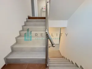 Prodej bytu 3+kk, Strážnice, Grůska, 74 m2