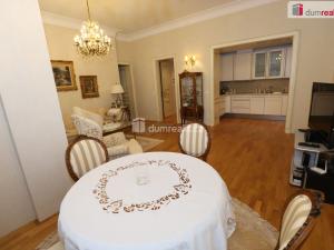 Prodej bytu 2+kk, Mariánské Lázně, Masarykova, 68 m2