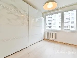 Pronájem bytu 4+1, Brno - Líšeň, Koutného, 77 m2