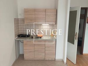 Pronájem bytu 1+kk, Praha - Modřany, 30 m2