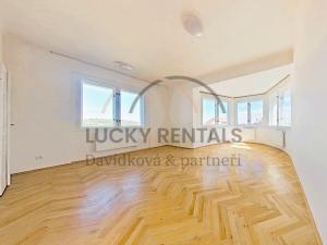 Pronájem bytu 2+1, Praha - Smíchov, U Malvazinky, 85 m2