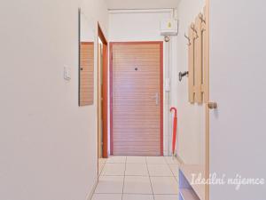 Pronájem bytu 1+kk, Brno - Bystrc, Opálkova, 24 m2