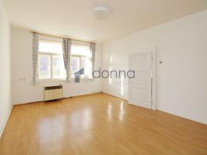 Pronájem bytu 3+kk, Praha - Vinohrady, Korunní, 70 m2