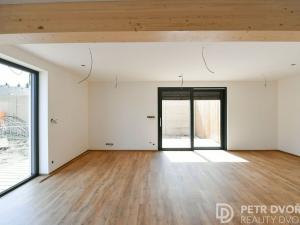 Prodej bytu 4+kk, Praha - Pitkovice, Žampiónová, 163 m2