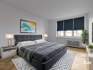 Prodej bytu 3+kk, Karlovy Vary, Šumavská, 68 m2