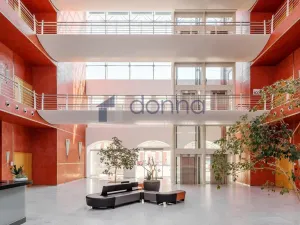 Pronájem kanceláře, Praha - Karlín, Křižíkova, 388 m2