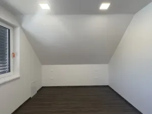 Prodej bytu 4+kk, Hluboká nad Vltavou - Purkarec, 120 m2