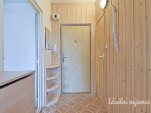 Pronájem bytu 1+1, Brno - Komín, Absolonova, 32 m2