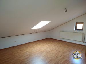 Pronájem bytu 1+kk, Telč - Telč-Vnitřní Město, Palackého, 30 m2