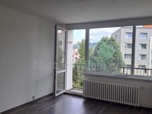 Pronájem bytu 2+1, Děčín - Děčín VI-Letná, 72 m2