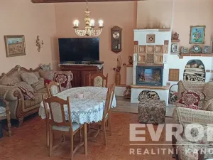Prodej rodinného domu, Kozlovice, 176 m2