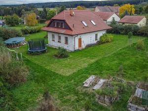 Prodej rodinného domu, Zemětice, 1913 m2