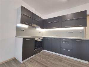 Pronájem bytu 2+kk, Prostějov, Trávnická, 57 m2